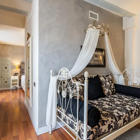 Hotel Yit La Casona Del Arco 4*