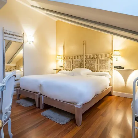 Hotel Yit La Casona Del Arco