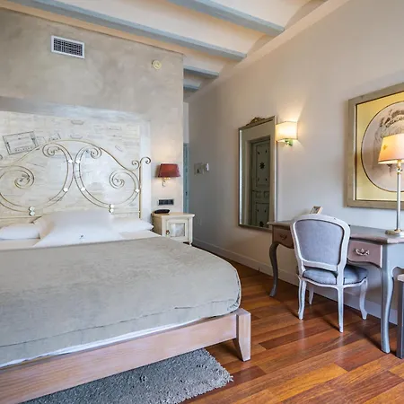 Yit La Casona Del Arco 4*