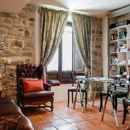 Отель Yit La Casona Del Arco